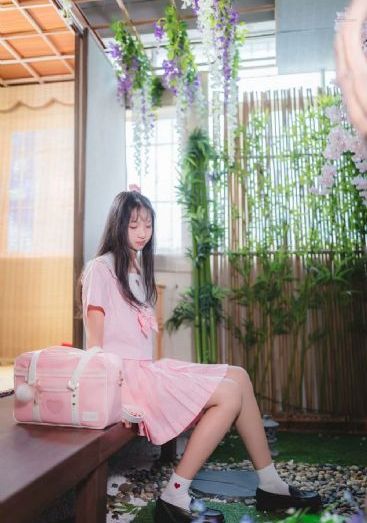 电车魔女在线免费_高清电影完整版在线观看