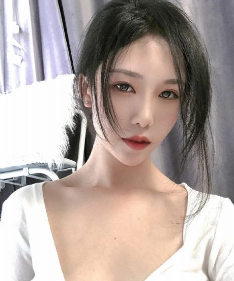 帐篷外面是欧洲_在线播放-手机电影免费播放