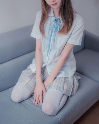 善良的嫂子韩国5_4K全集免费播放