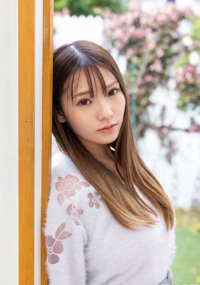 少妇被脱得精光调教_中文字幕在线观看