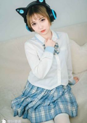 年轻的女老师在线_剧情片视频大全