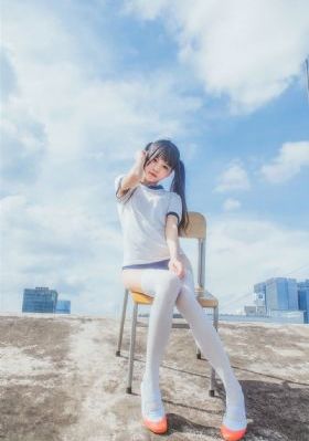 美女脱得一光二净无内衣内裤_1080P免费观看最新